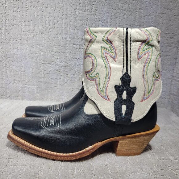 Twisted X Women's Size 5.5B White Black Leather Fold Over Ankle Boots WSOC 001 - Picture 3 of 12